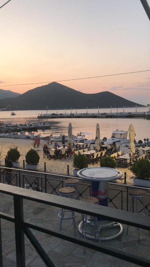 Maison Charme Avec Piscine Privee, Pres De La Mer A Sappounakeika, Tyros Sapounakeika Eksteriør billede
