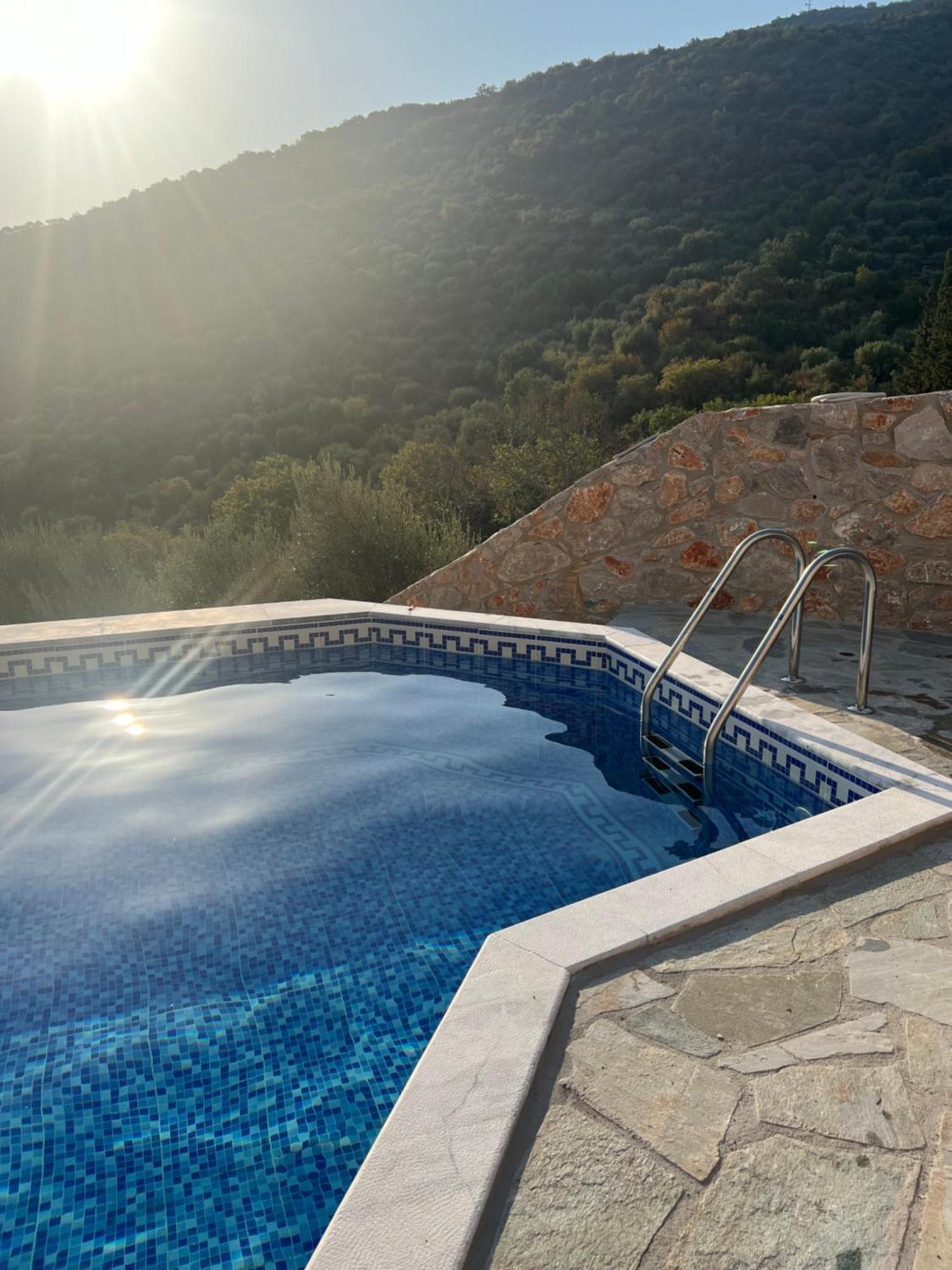 Maison Charme Avec Piscine Privee, Pres De La Mer A Sappounakeika, Tyros Sapounakeika Eksteriør billede